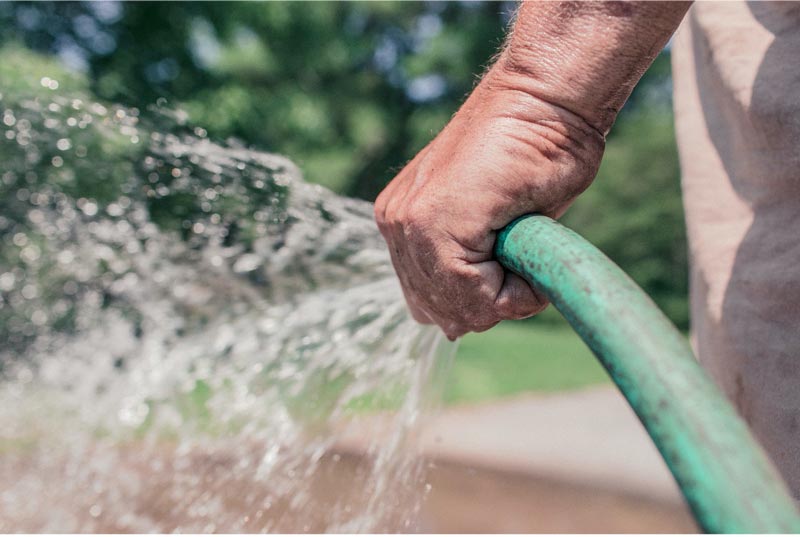 Hand-Washing-vs-Pressure-Washing