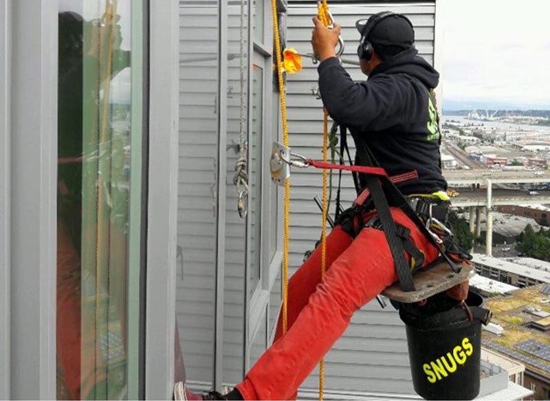 A property managers guide to window cleaning