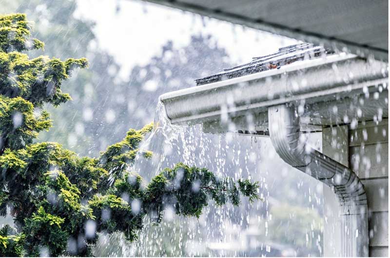 7 Lesser-Known Benefits of Gutter Maintenance