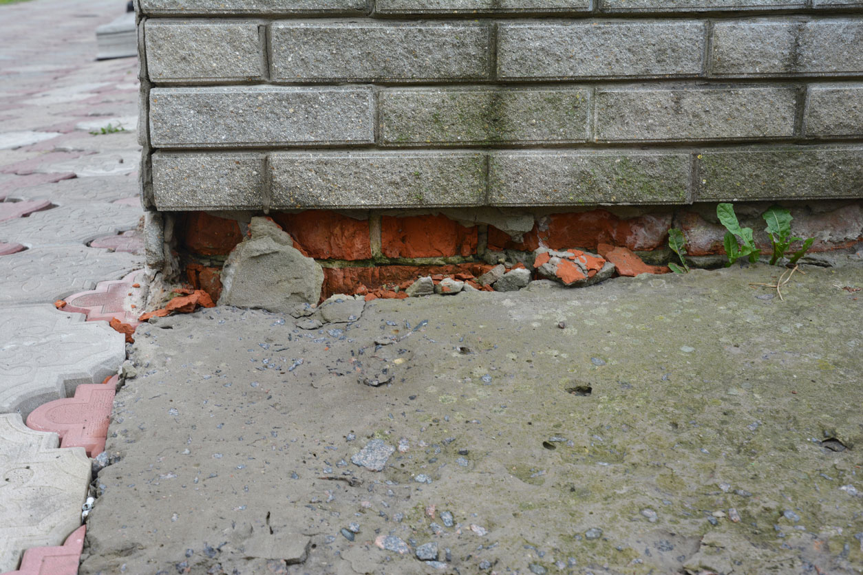 Foundation damage due to gutter fail